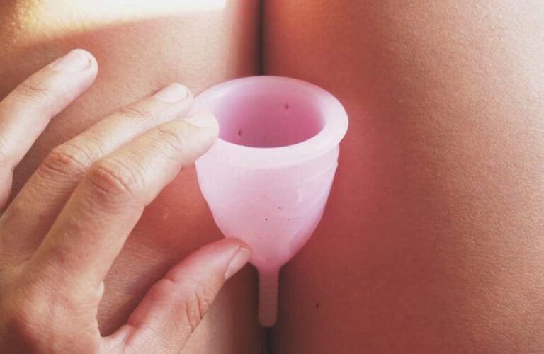 Dompter ses règles avec la coupe de menstruation