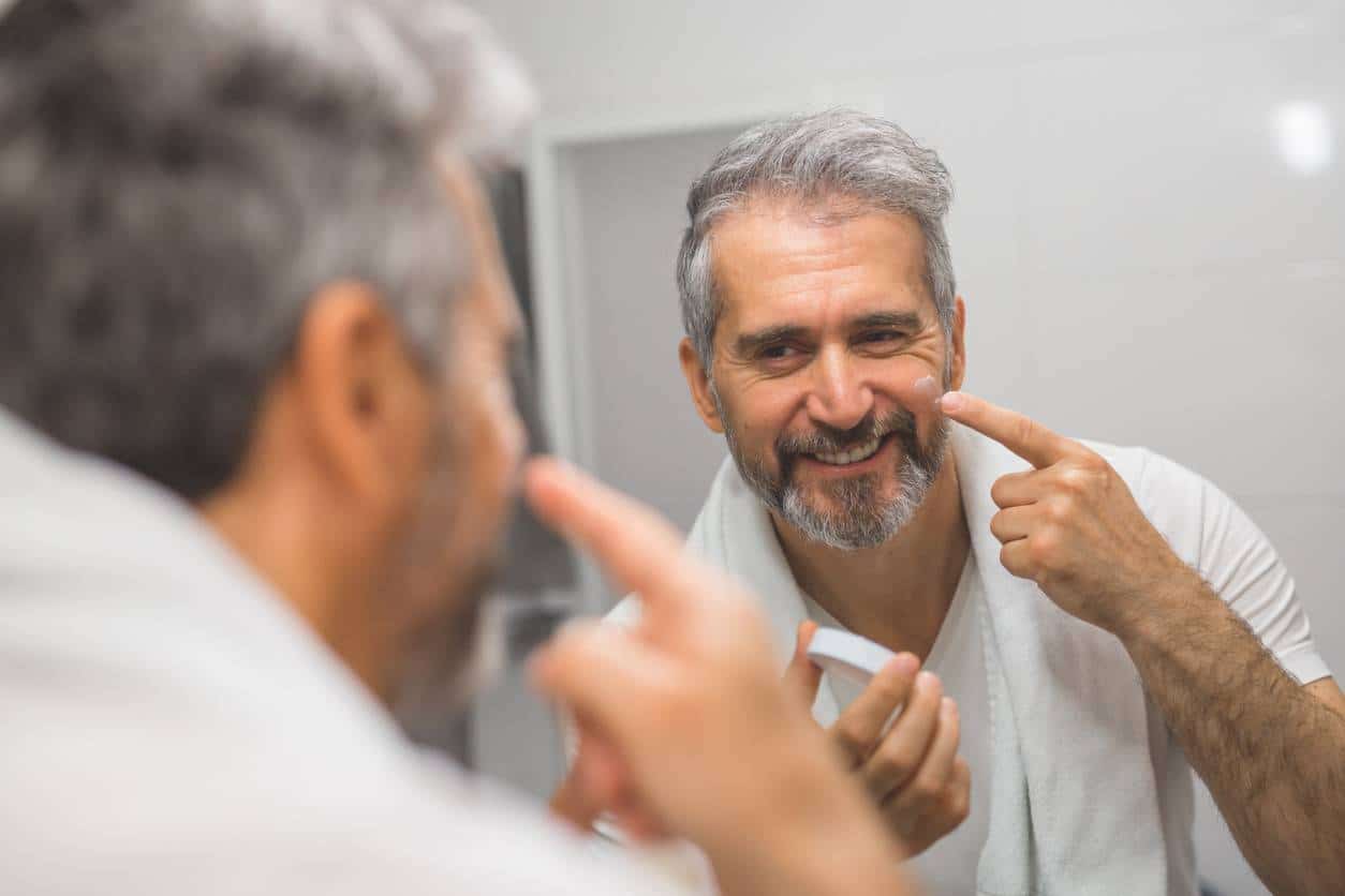Comment garder un teint lumineux quand on est businessman ?